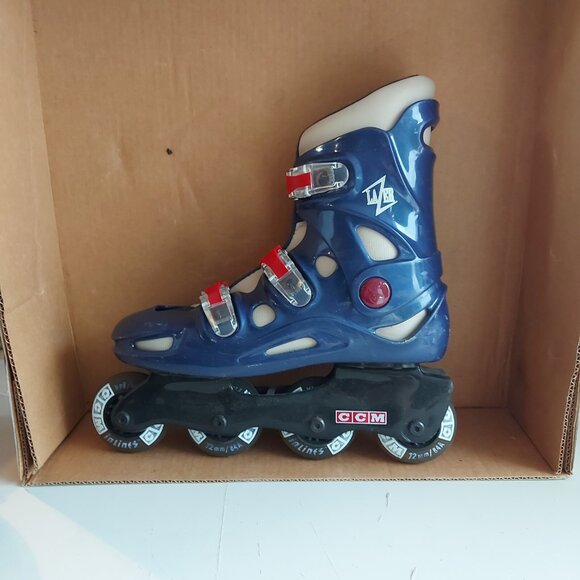 Roller Blades CCM Inlines Men's - Size 8 - Lazer SR and Protective Gear - Picture 2 of 12